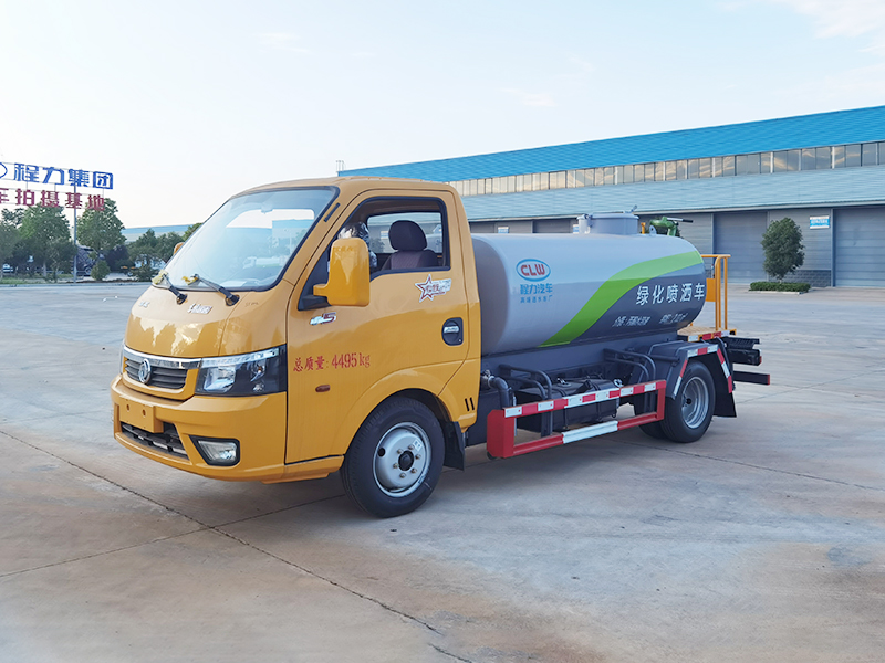 東風(fēng)途逸2.5方綠化噴灑車(chē)圖片2